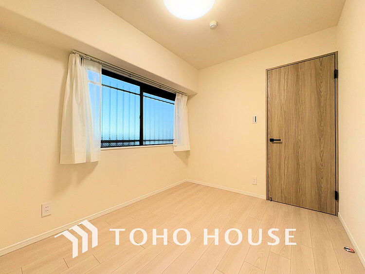 内装 1日の疲れを癒し、心地よく寛げるようゆったりとした広さをしています