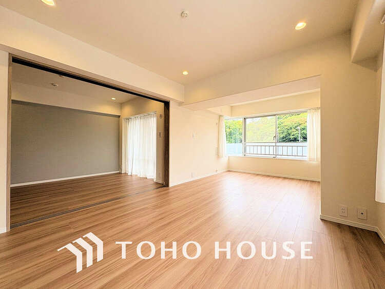 内装 ゆったりとくつろげる上質なリビングダイニング