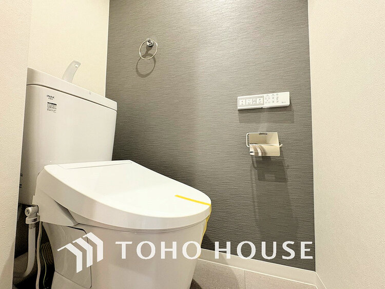 トイレ トイレには快適な温水洗浄便座付