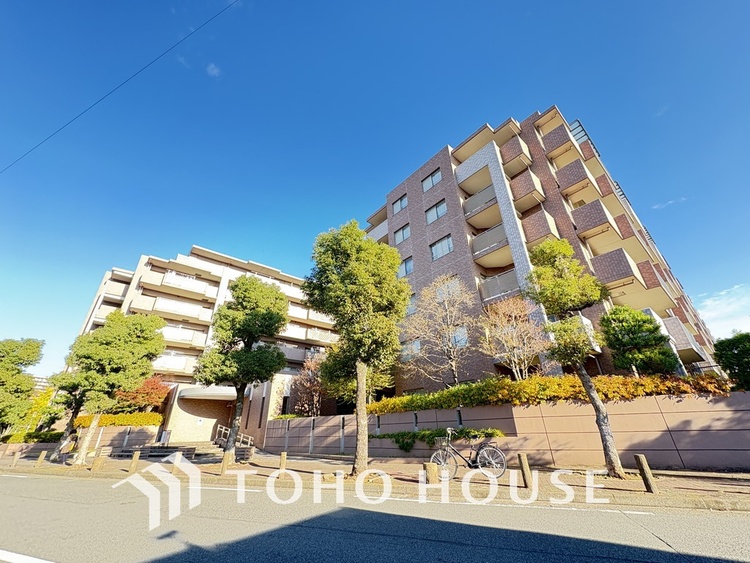 外観 〜大切なペットと暮らせるリノベーション住戸〜生活至便な川崎エリアが生活圏〜