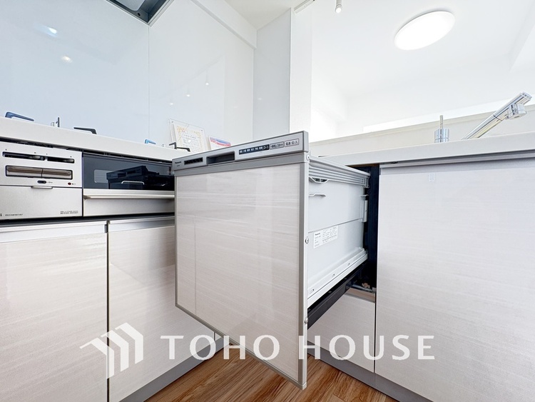 その他 ビルトイン式食洗機完備のシステムキッチンで食後もゆったり家族団らん