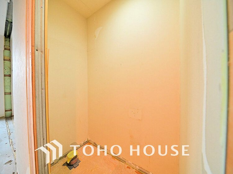 トイレ トイレには快適な温水洗浄便座付(リフォーム中)