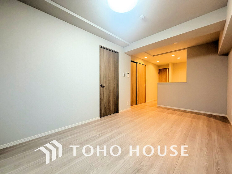 内装 家族みんなが爽やかに過ごせるように、光をたっぷり取り込んだLDK