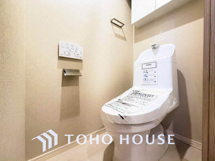 トイレ トイレには快適な温水洗浄便座付