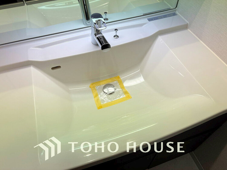 洗面 大きな洗面鏡付き、朝の身支度も楽しくなりますね