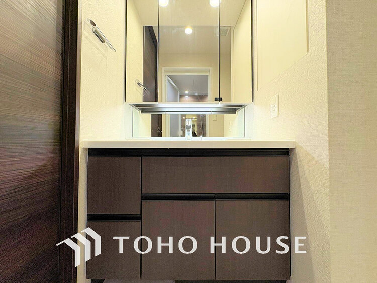 洗面 清潔感のある脱衣場