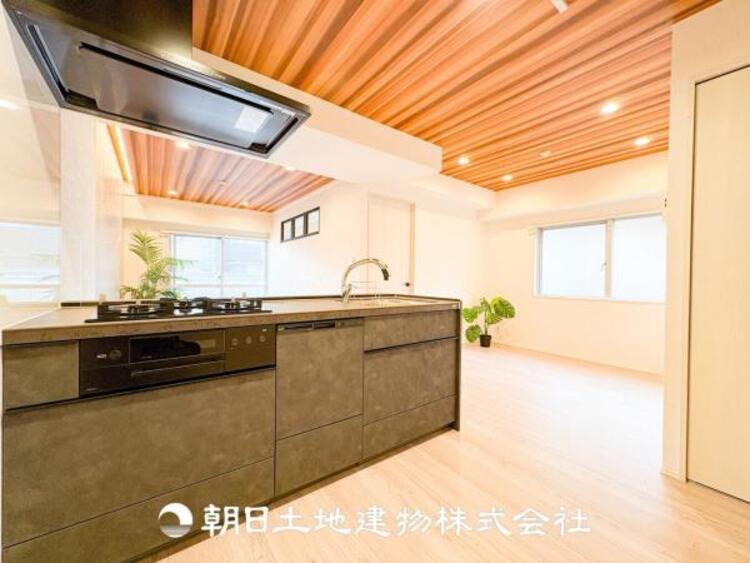 キッチン 快適な日常を支える機能性と強さがひとつになった自慢のキッチンです。