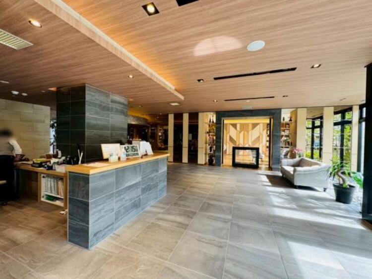 エントランス 【2025年11月撮影】