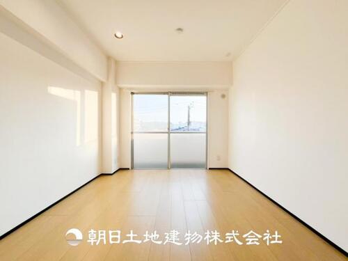 【安心を買うなら、朝日土地建物へ】コーシン菊名第２マンションの物件画像