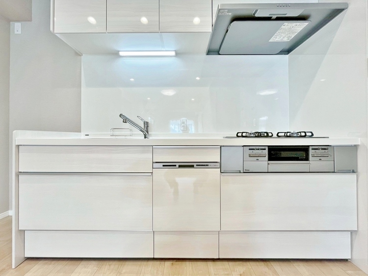 キッチン 洗練されたスタイリッシュなデザイン性と使いやすさを備えた仕様。