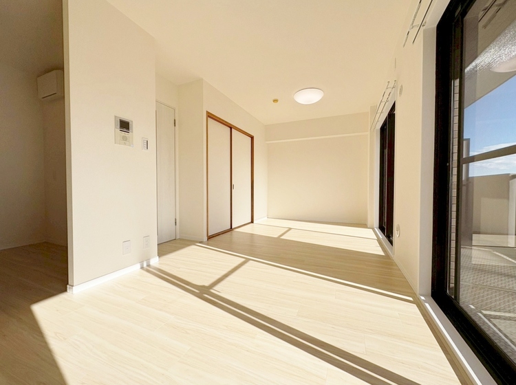 居間 豊かな居住性と、安心感を満たすクオリティが見事に調和した住空間。