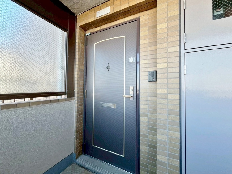 玄関 玄関を開ければ、そこは安らぎのご自宅。