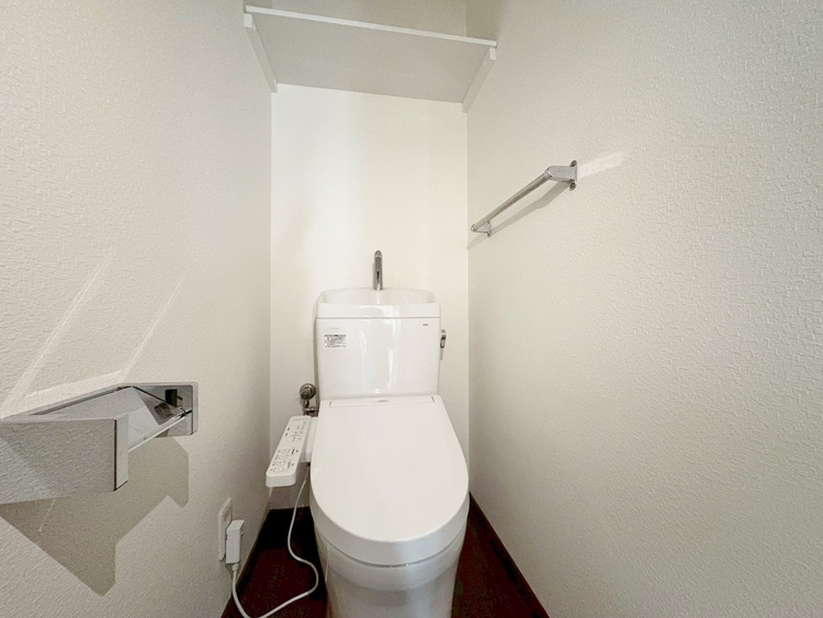 トイレ 暮らしの中のさりげないひとときの快適さにも、こだわりを、持って設備を配しております。