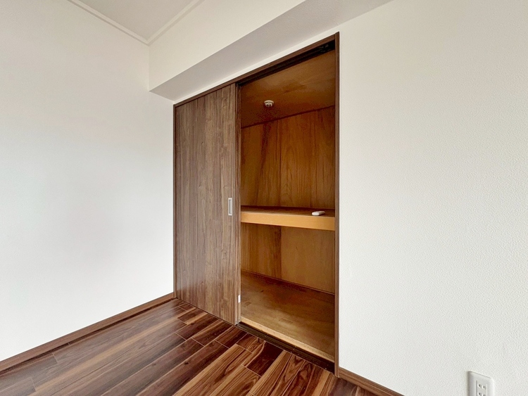 収納 居室にはクローゼットがあり、荷物もスッキリ収納して快適にお過ごしいただけます。
