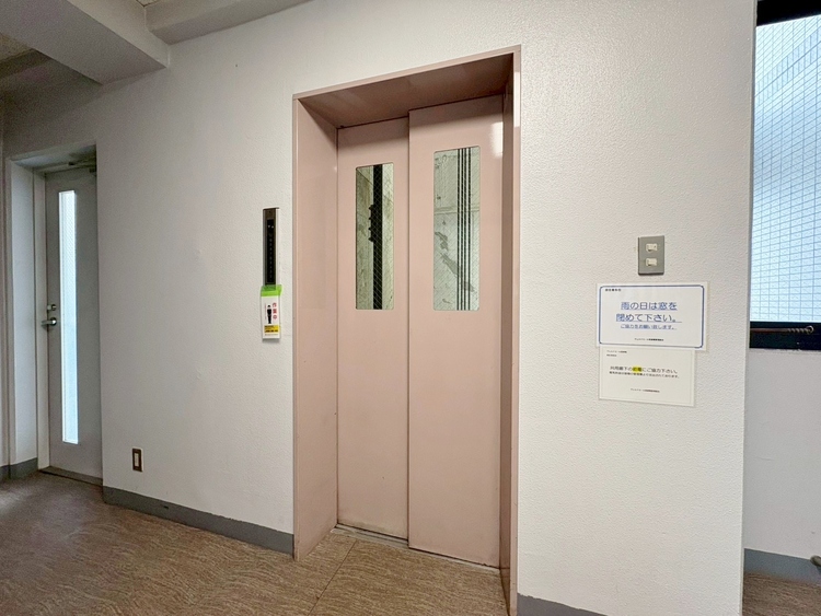 その他 エレベーターの管理も、きちんと行き届いてます。