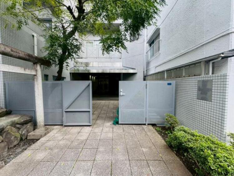 外観 【2025年11月撮影】