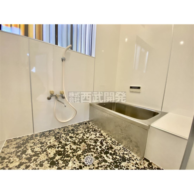 風呂 お風呂に入って一日の疲れを癒しましょう。