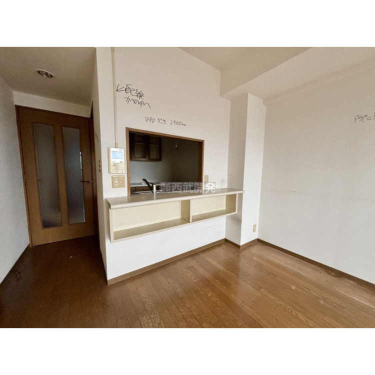 キッチン 令和7年10月20日撮影（リフォーム完了前）