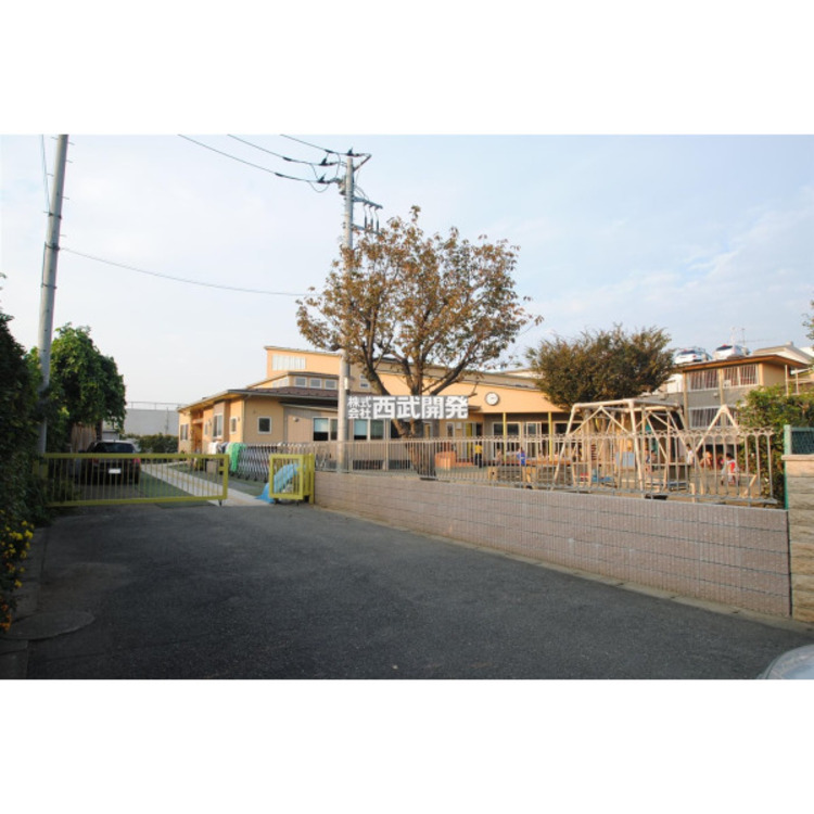 周辺 こどものくに保育園(約640m)