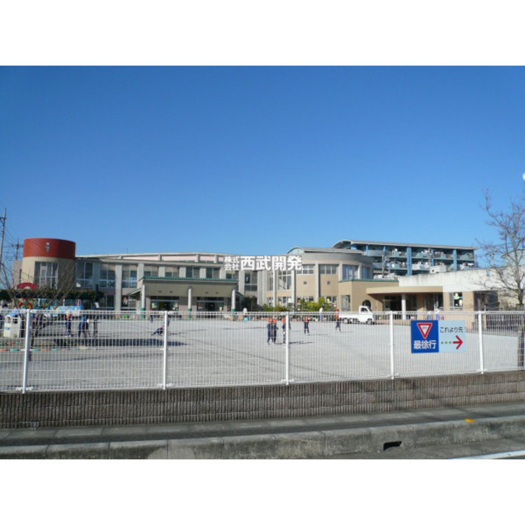 周辺 若杉幼稚園(約330m)