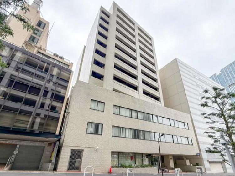 外観 場所によって暖かい日差しの入り方・見え方も違うお住まい。実際の日当たりや現地の雰囲気もご確認ください。