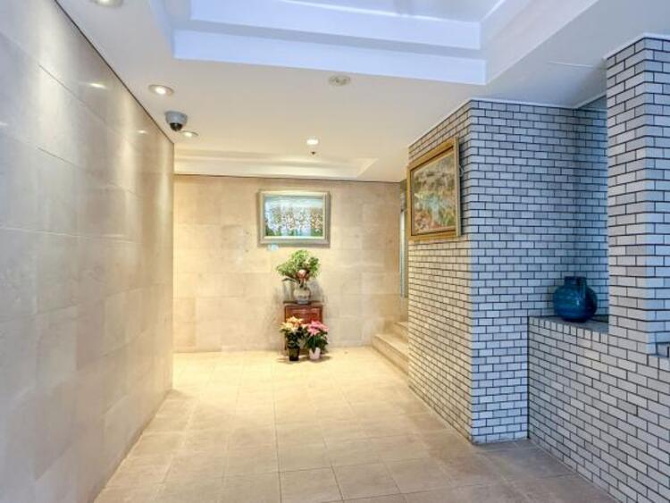 エントランス 管理が行き届いた清潔感のあるエントランス。