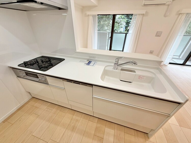 その他 使いやすくスタイリッシュなキッチン空間になっております。