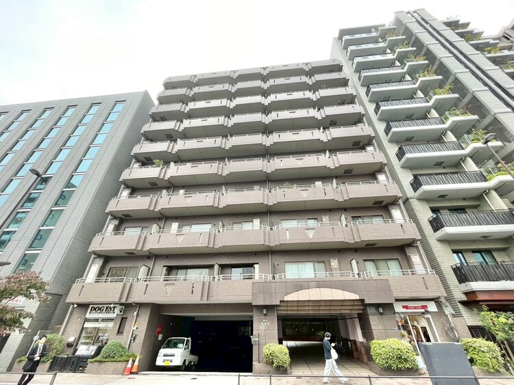 その他 飽きのこないシンプルモダンな外観です。