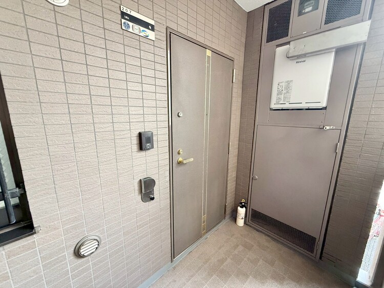 その他 清潔感のある落ち着いた雰囲気の玄関です。