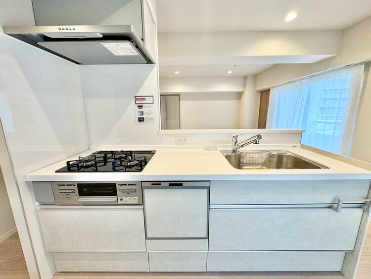 その他 開放感のあるキッチンスペース。調理をしながら、会話も弾みそうですね。