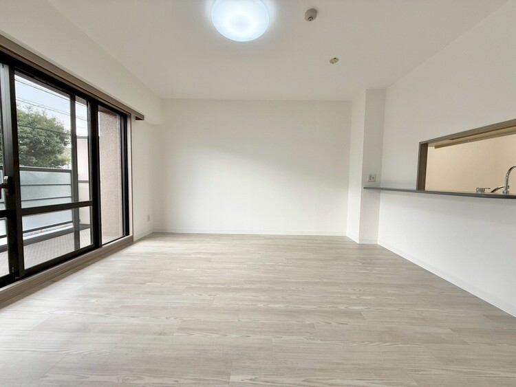 その他 シンプルな内装と偏り過ぎないデザインで統一しました。