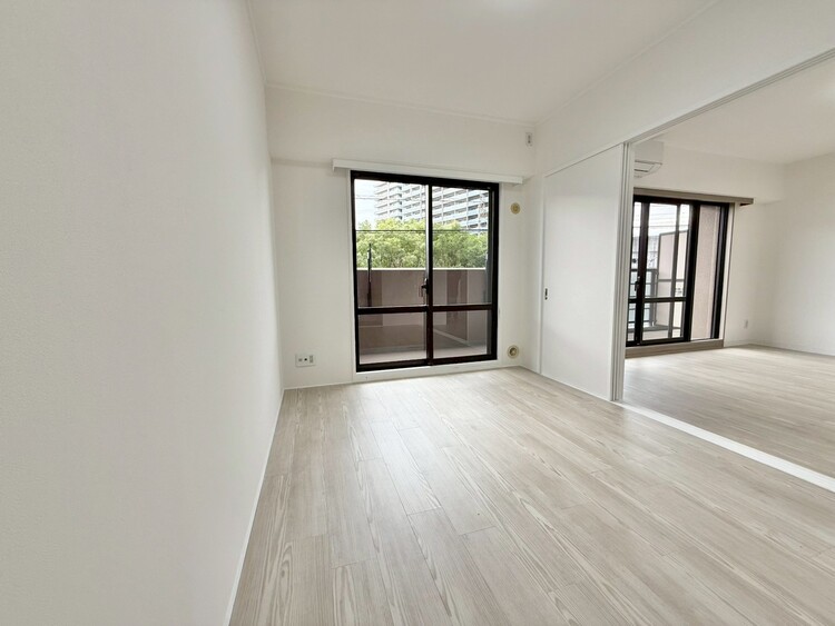 その他 清かで艶やかな時間をもたらしてくれる室内です。