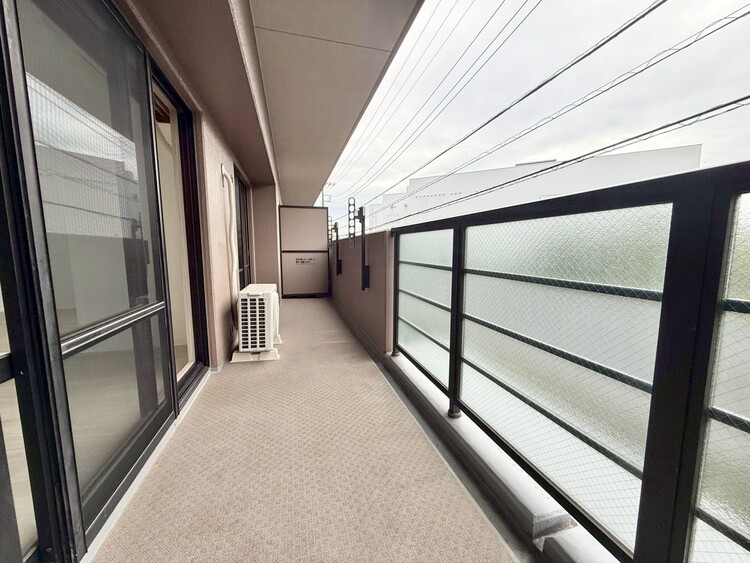 その他 朝の澄んだ空気や、夕方に吹く清々しい風を感じられるバルコニー。