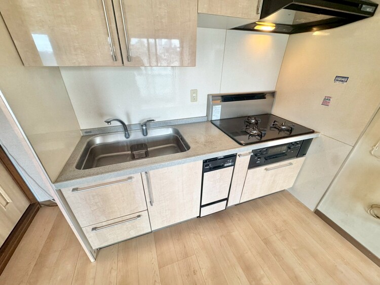 その他 使いやすくスタイリッシュなキッチン空間になっております。