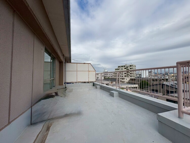 その他 朝の澄んだ空気や、夕方に吹く清々しい風を感じられるバルコニー。