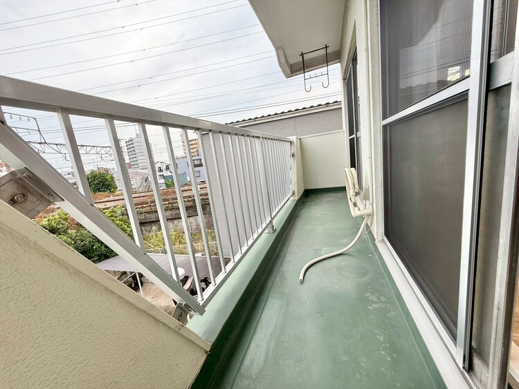 その他 朝の澄んだ空気や、夕方に吹く清々しい風を感じられるバルコニー。