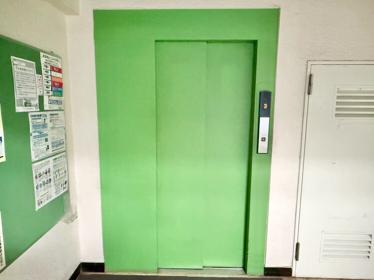 その他 エレベーター完備のため荷物が多くなっても安心。