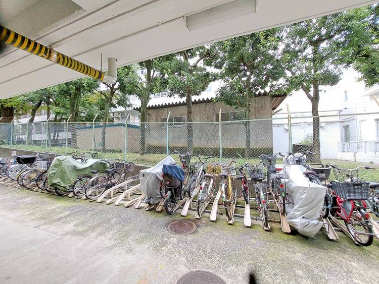 その他 駐車スペースが嬉しいですね。※空き状況は都度ご確認下さい。