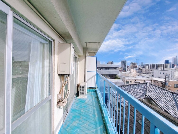 その他 朝の澄んだ空気や、夕方に吹く清々しい風を感じられるバルコニー。