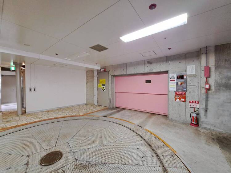 その他 駐車スペースが嬉しいですね。※空き状況は都度ご確認下さい。