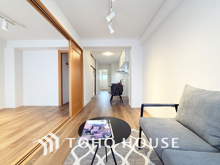 内装 ゆったりとくつろげる上質なリビングダイニング