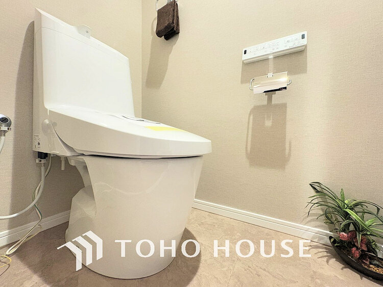 トイレ トイレには快適な温水洗浄便座付