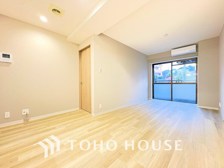 内装 ゆったりとくつろげる上質なリビングダイニング