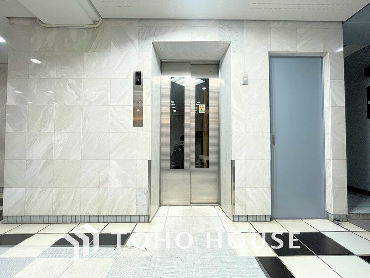 その他 エレベーター