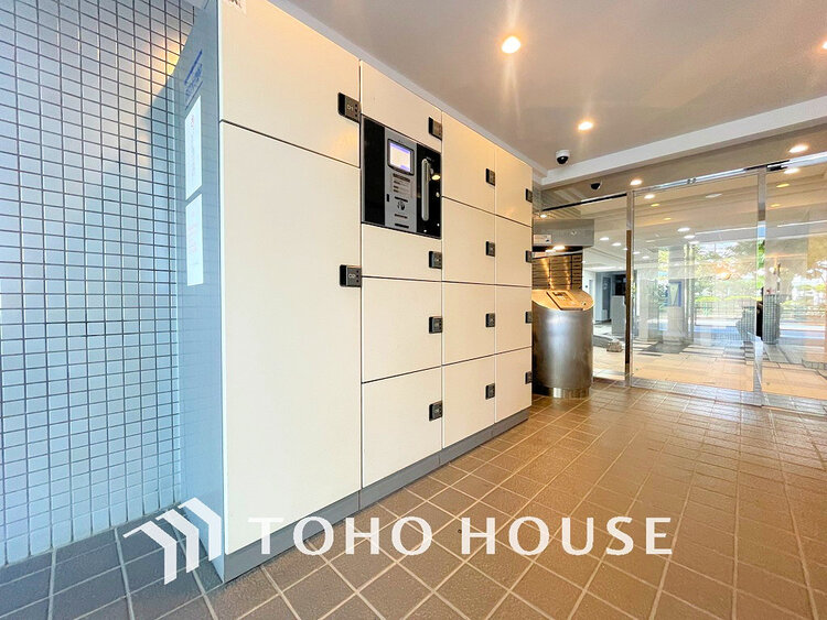 その他 宅配ロッカーがあり不在時の荷物受け取りも安心