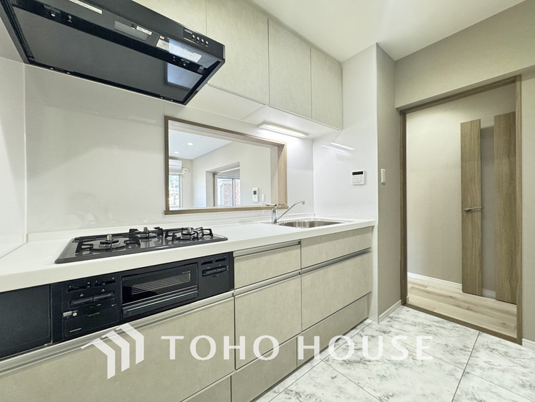 キッチン デザインと機能性を兼ね備えたシステムキッチン