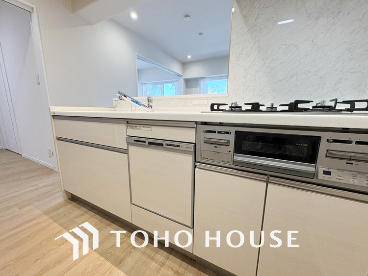 キッチン デザインと機能性を兼ね備えたシステムキッチン