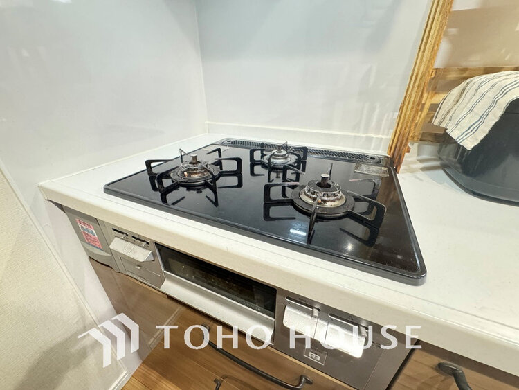 その他 3口ガスコンロでお料理のスピードもUP。効率よくお料理できますね