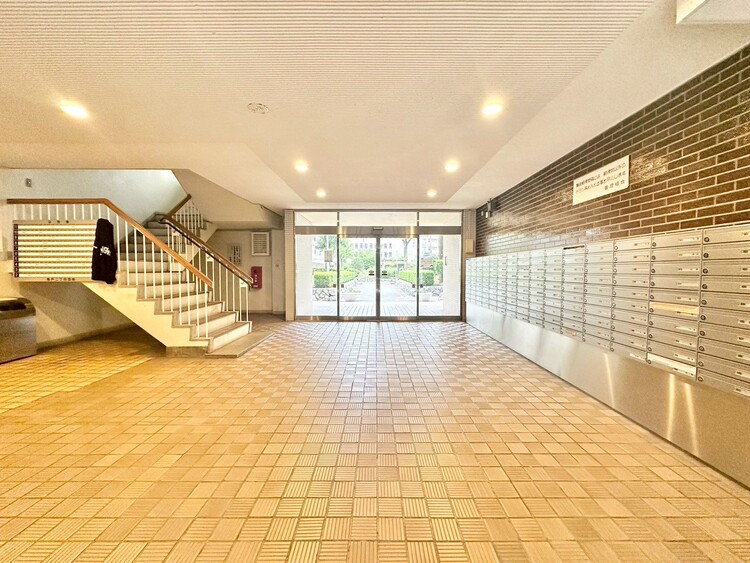 その他 館内は静寂な中が保たれており、管理が行き届いている印象を受けました。