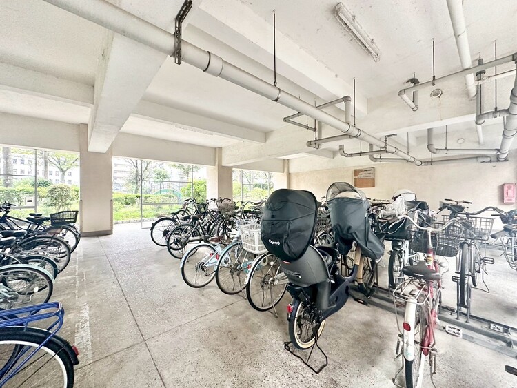 設備 駐輪場も綺麗に整頓されています。※空き状況は都度ご確認下さい。